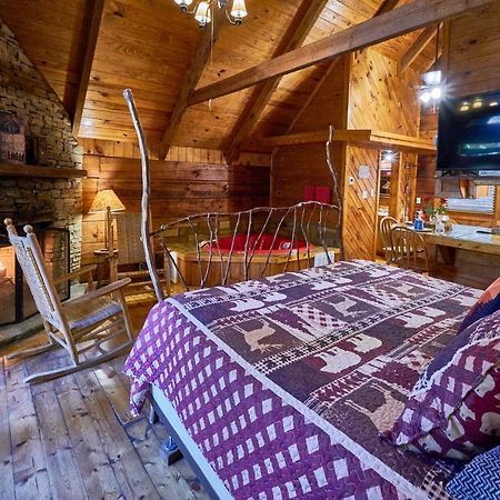 A Cabin In The Woods Pigeon Forge Buitenkant foto