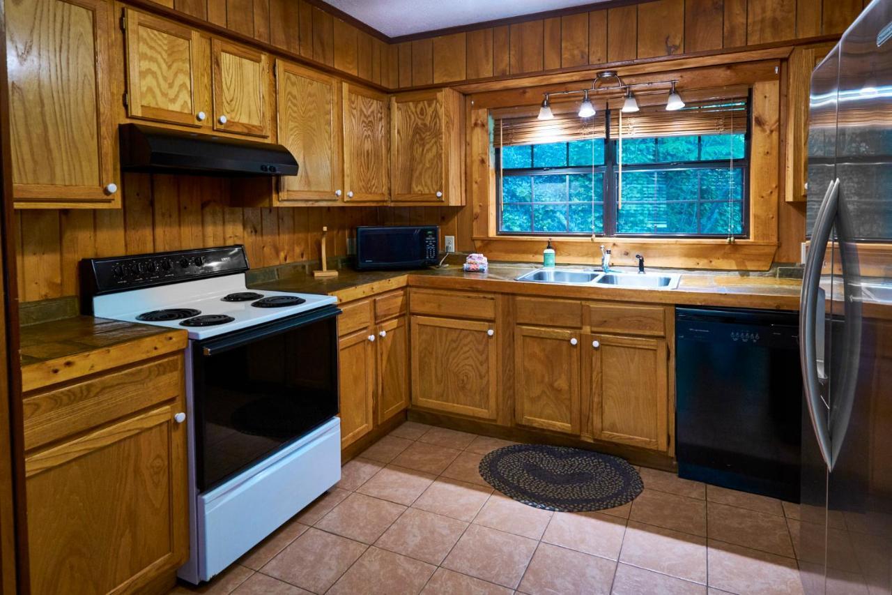 A Cabin In The Woods Pigeon Forge Buitenkant foto