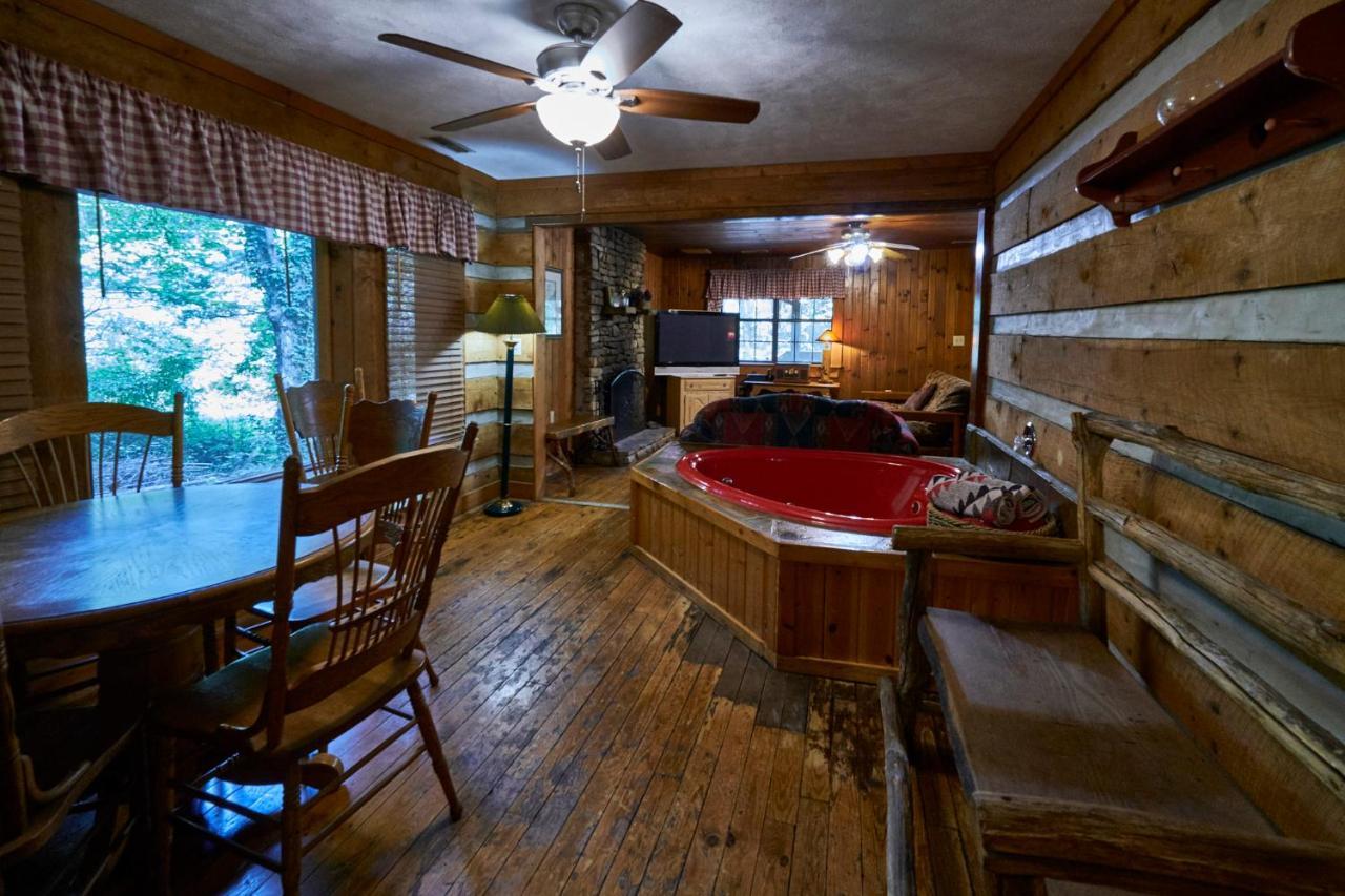 A Cabin In The Woods Pigeon Forge Buitenkant foto