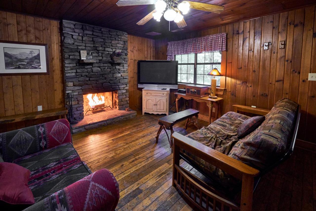 A Cabin In The Woods Pigeon Forge Buitenkant foto
