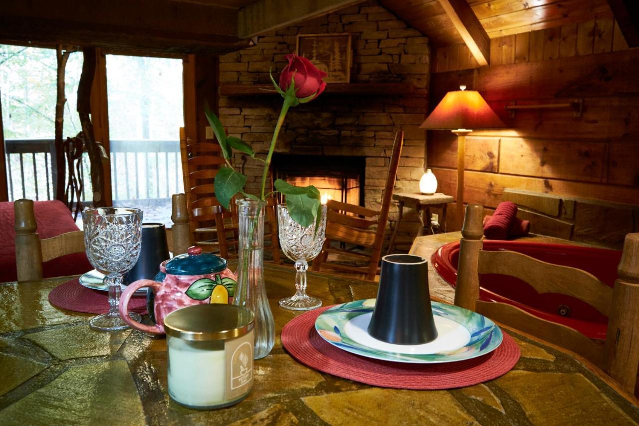 A Cabin In The Woods Pigeon Forge Buitenkant foto