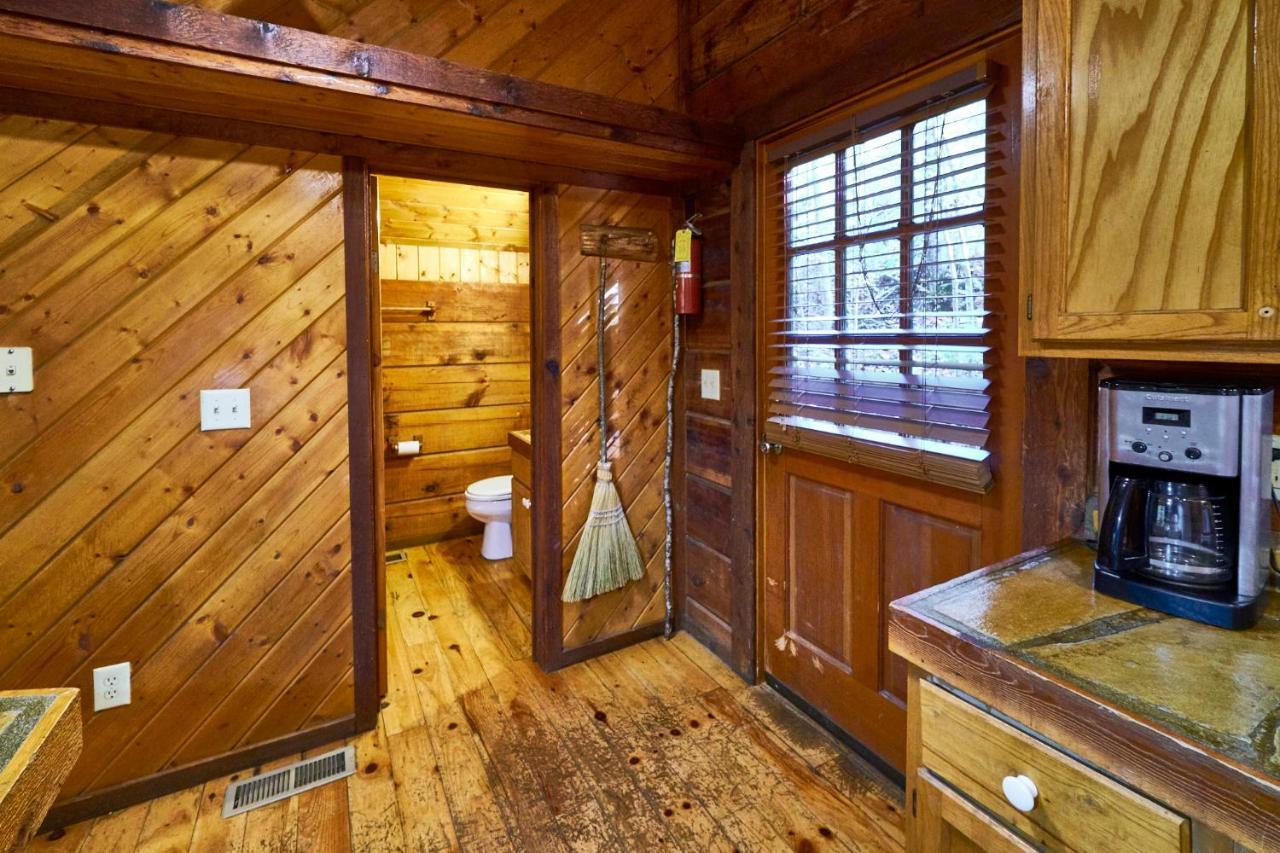 A Cabin In The Woods Pigeon Forge Buitenkant foto